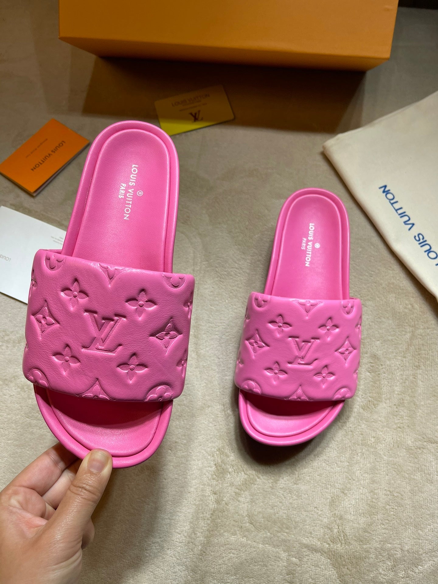 LU Slippers Mule Jumbo  Platform 2 Color's