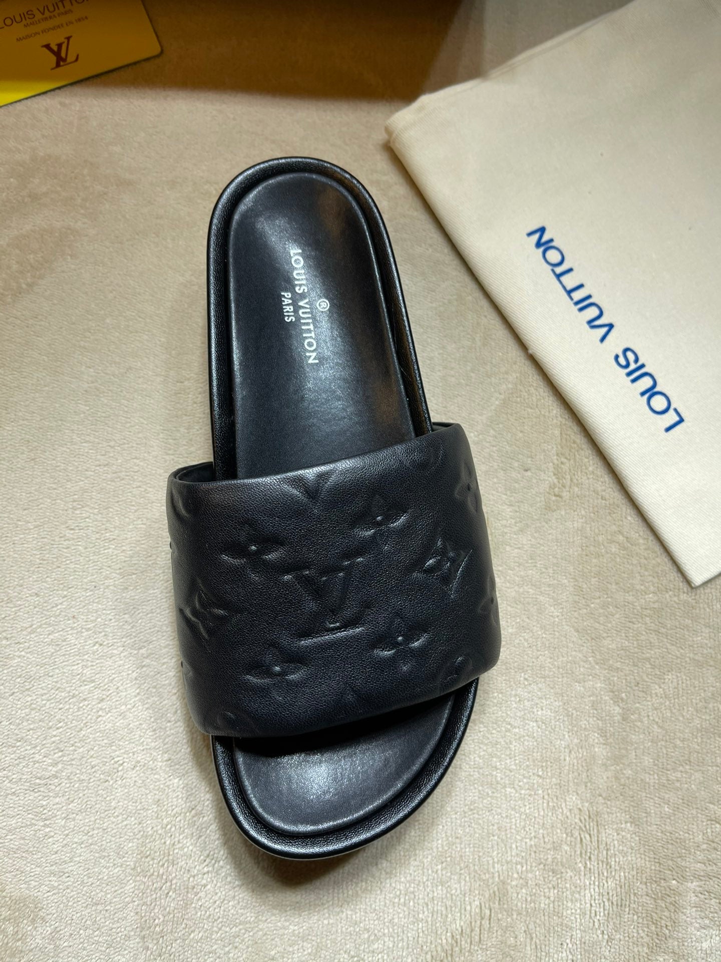 LU Slippers Mule Jumbo  Platform 2 Color's