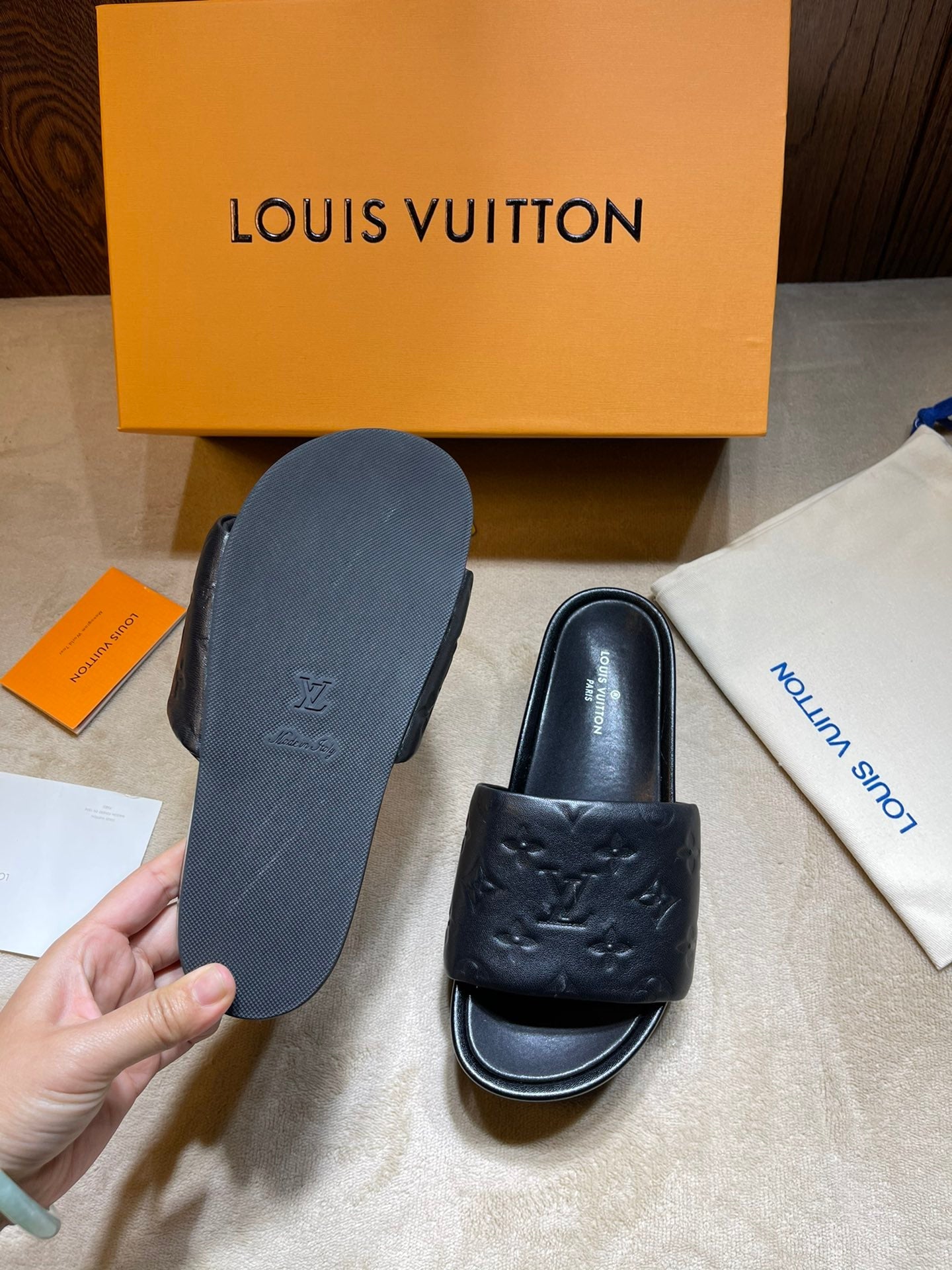 LU Slippers Mule Jumbo  Platform 2 Color's