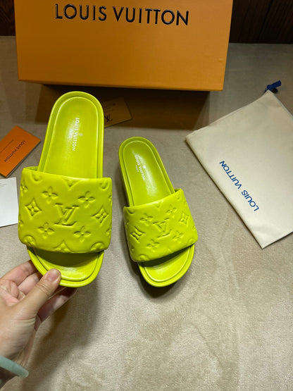 LU Slippers Mule Jumbo  Platform 2 Color's