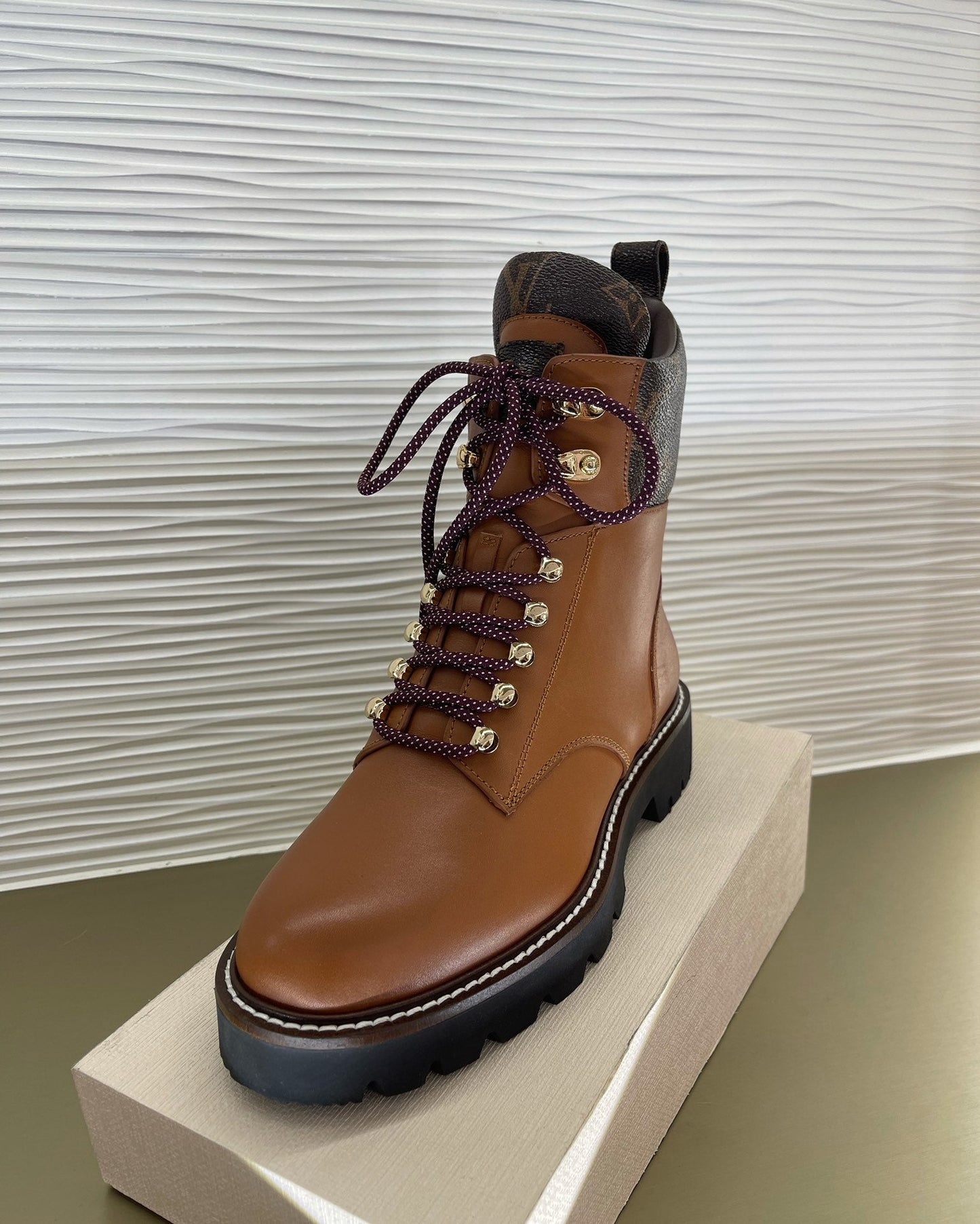 LU Boots  2 Color 's