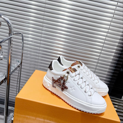 LU Sneakers Tome Out