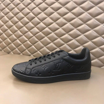 LU   Sneakers Jumbo Logo Black