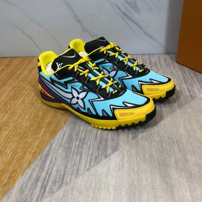 LU Sneakers Run Away