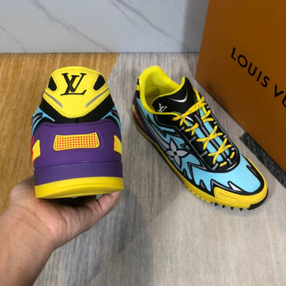 LU Sneakers Run Away