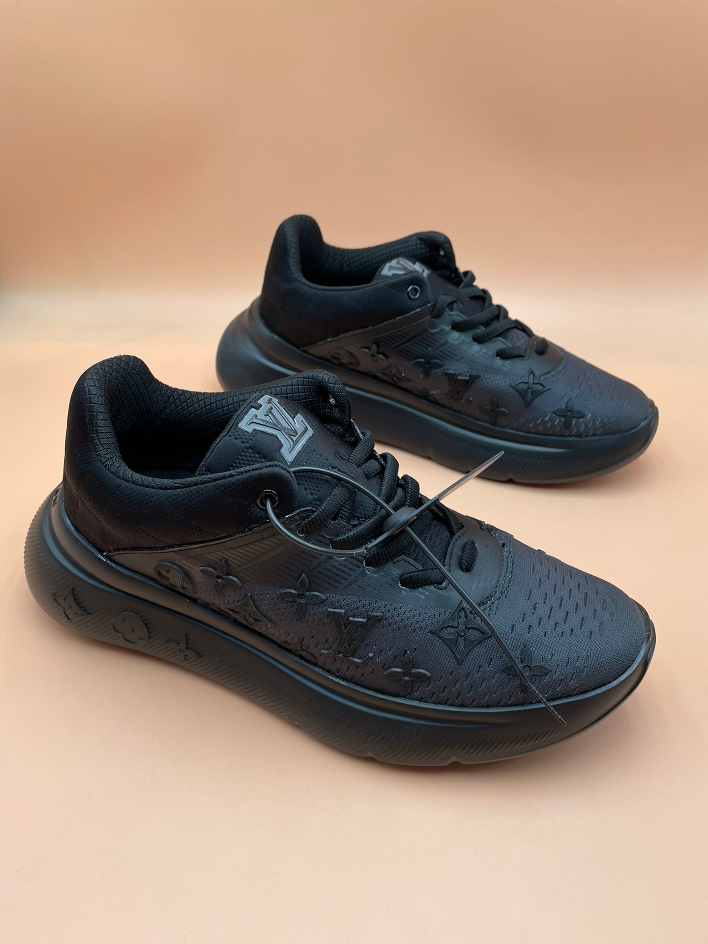 LU  Sneakers Runner 2 Color 's