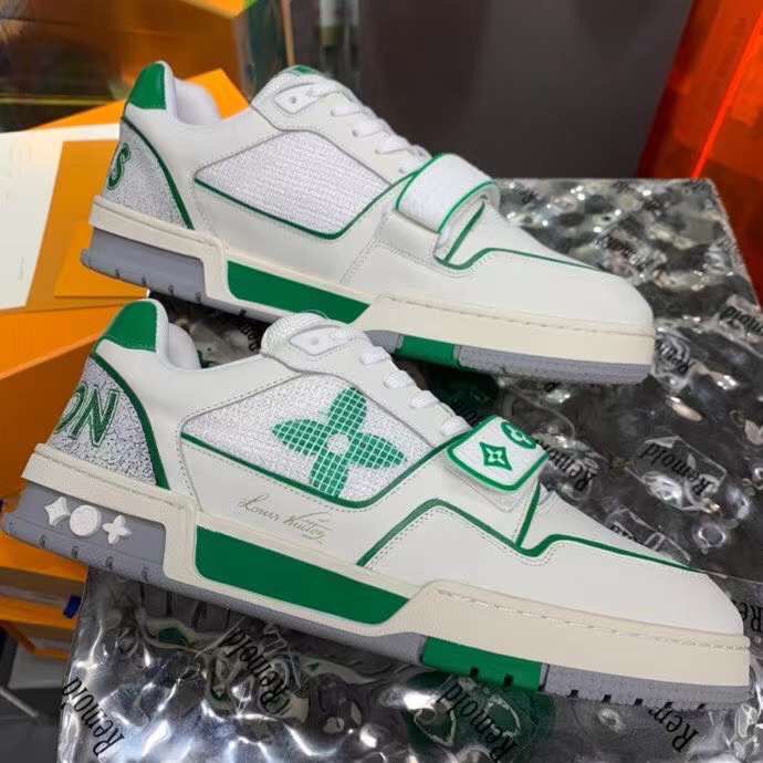LU  Sneakers Low Monogram