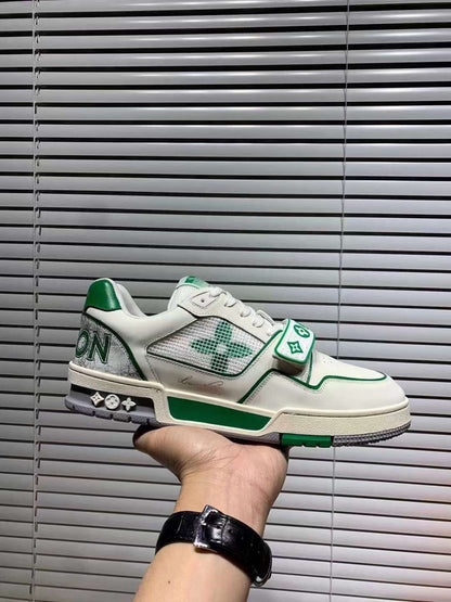 LU  Sneakers Low Monogram