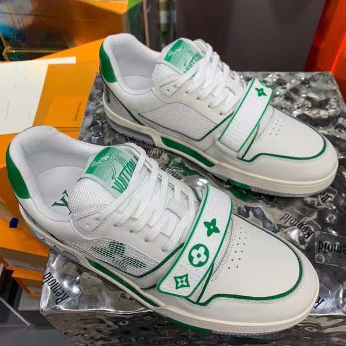 LU  Sneakers Low Monogram