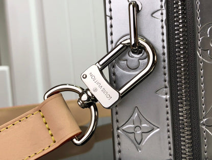 LU Bag trunk Silver