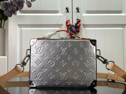 LU Bag trunk Silver