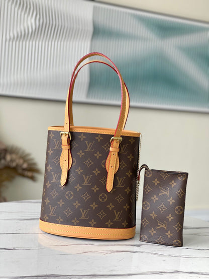 LU Bag Monogram 24 cm