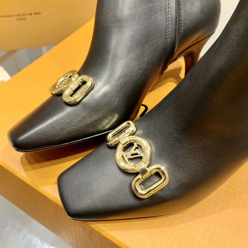 LU  Boots Low  2  Color 's