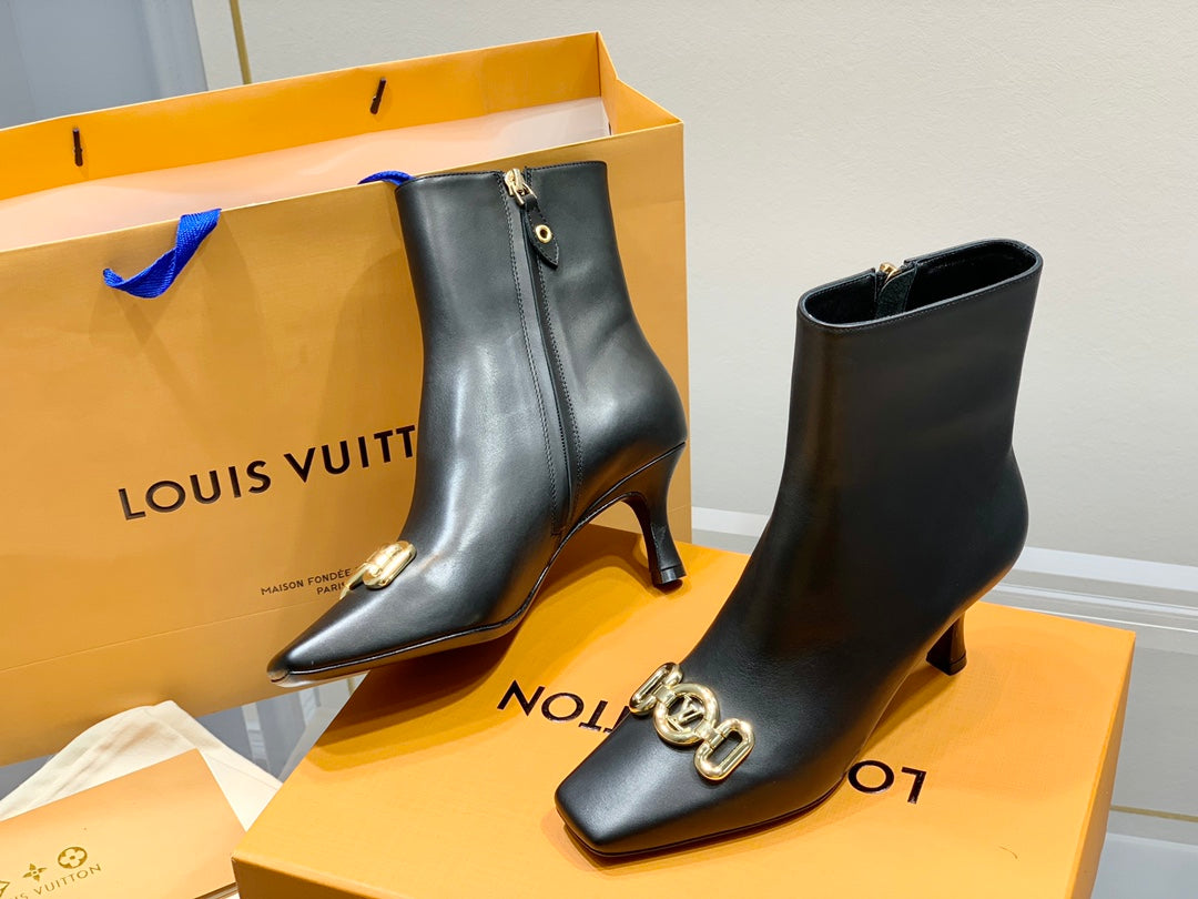 LU  Boots Low  2  Color 's
