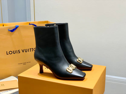 LU  Boots Low  2  Color 's