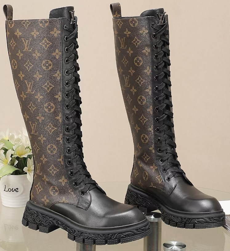 LU  Boots High