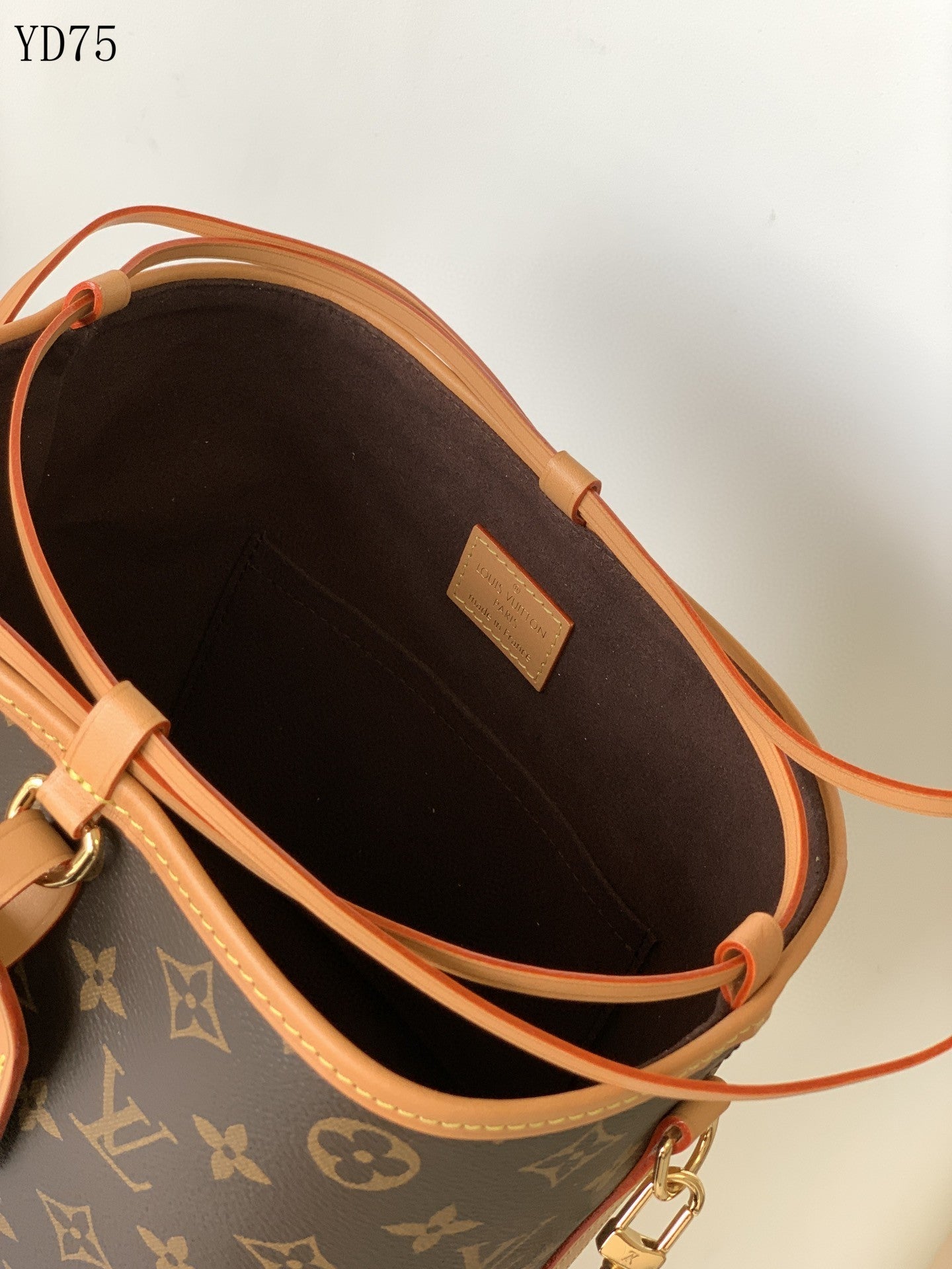 LU Bag Bucket  Shoulder 22 cm Noe