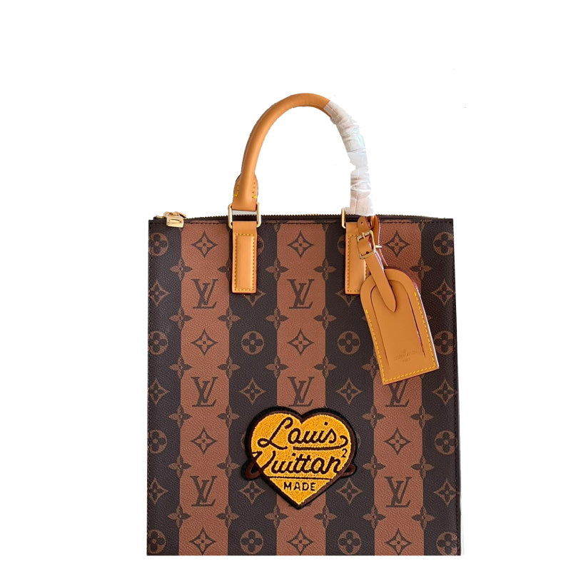 LU  Bag Handbag Medium Tote  28 cm