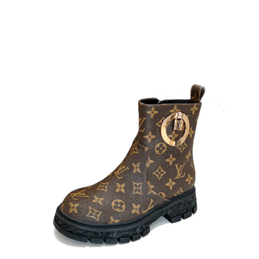LU  Boots Med