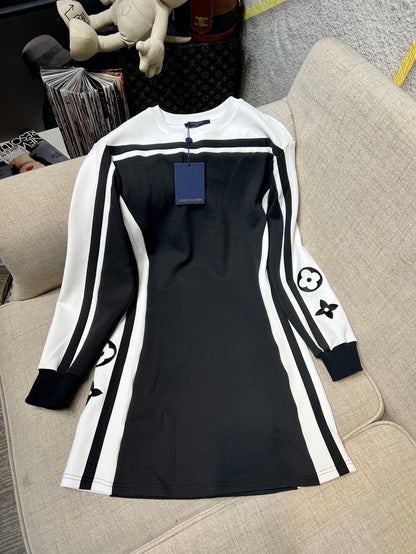 LU  Dress Activewear