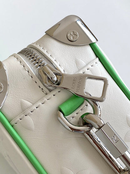 LU Messenger Bag
