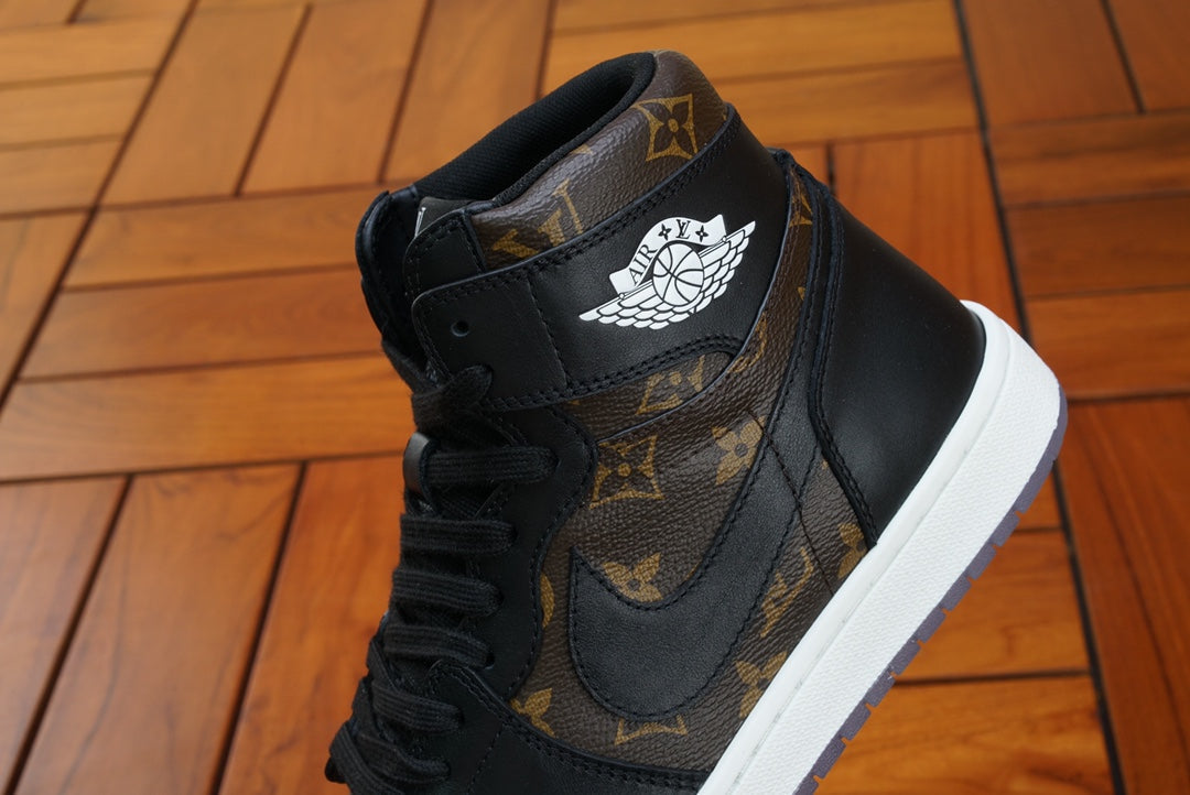 LU Sneakers Run Away Jordan