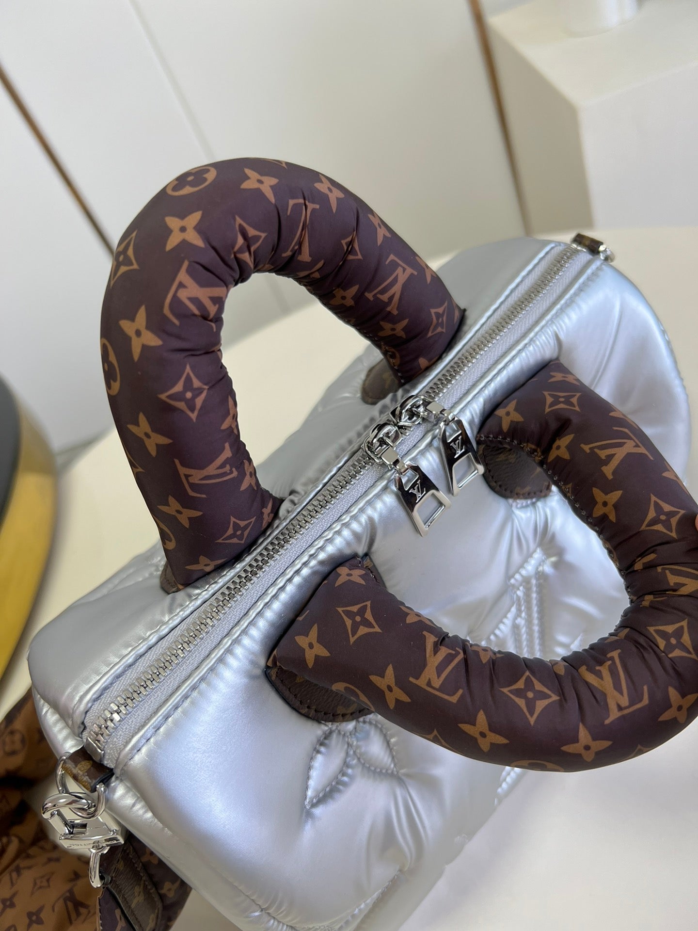 LU Bag speed 25