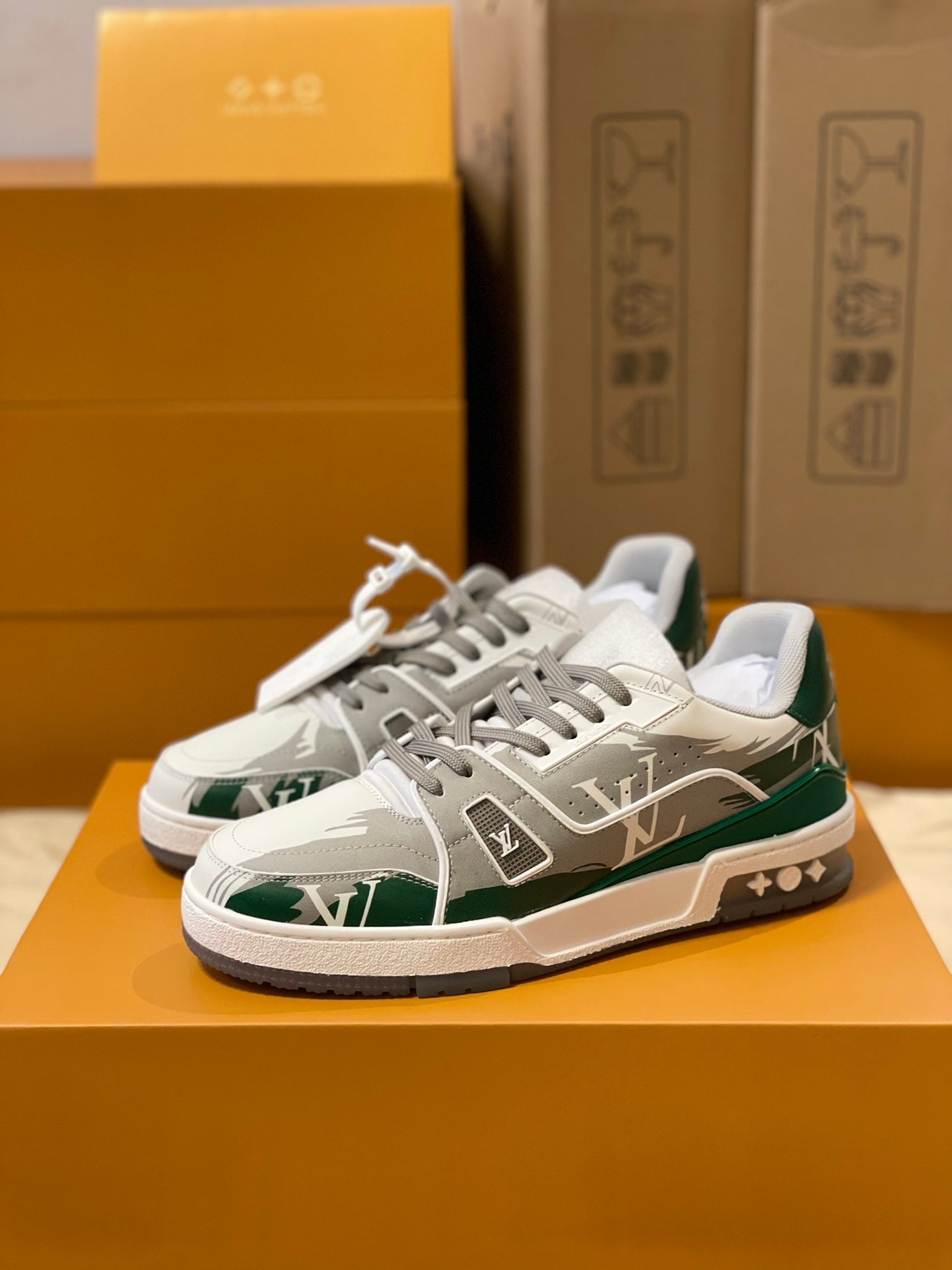 LU Runner  Trainers Sneakers 2 Color 's 46