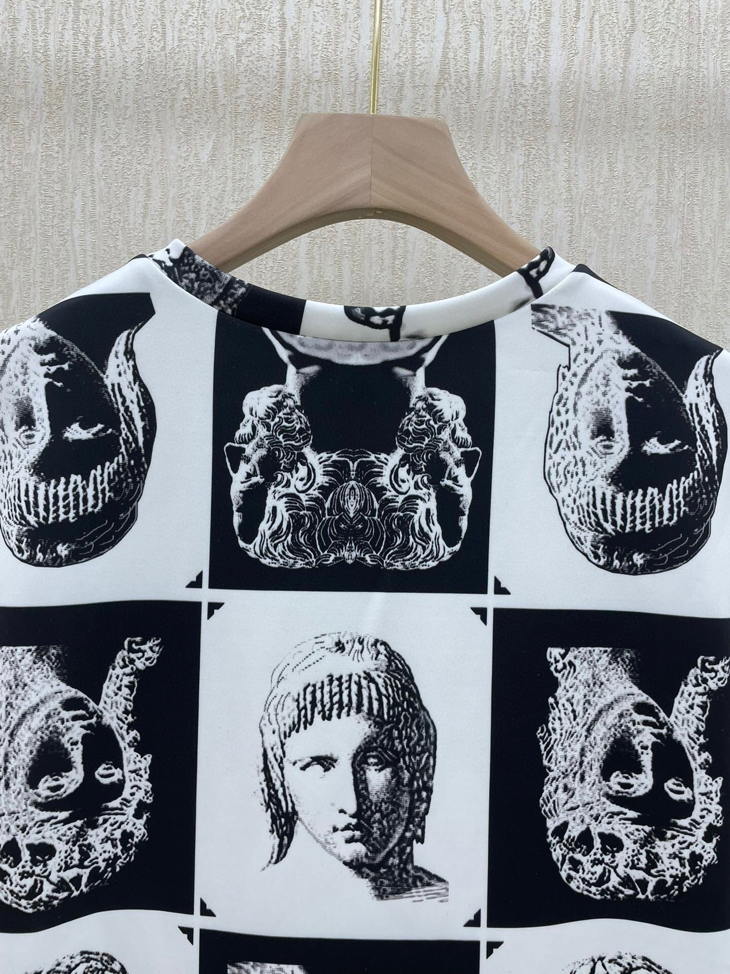LU Tank  Top  Long T shirt   Woman