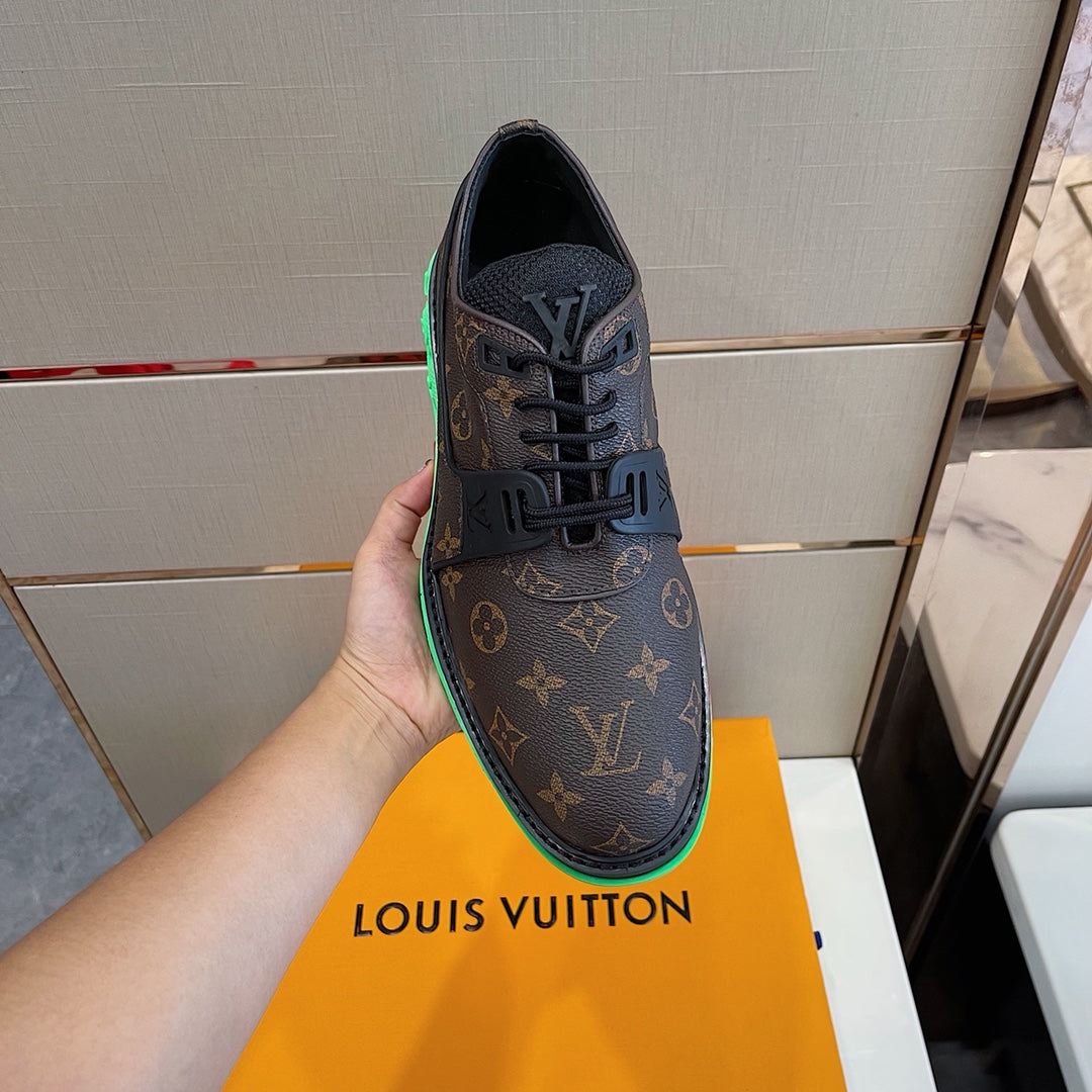 LU  Shoes Mans