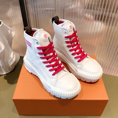 LU Squad Sneakers Boots