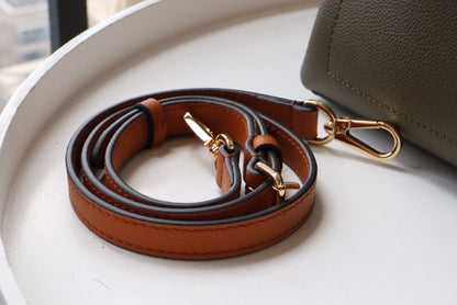 LU Bag LockME  28  Cm 2 Color s