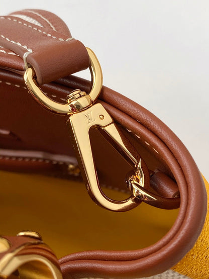 LU Bag Twist 32 Cm