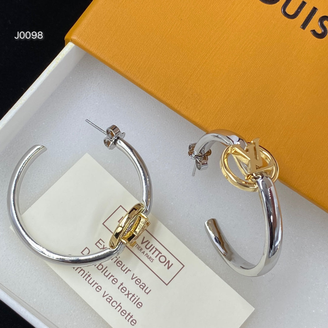 LU  Earrings hoop