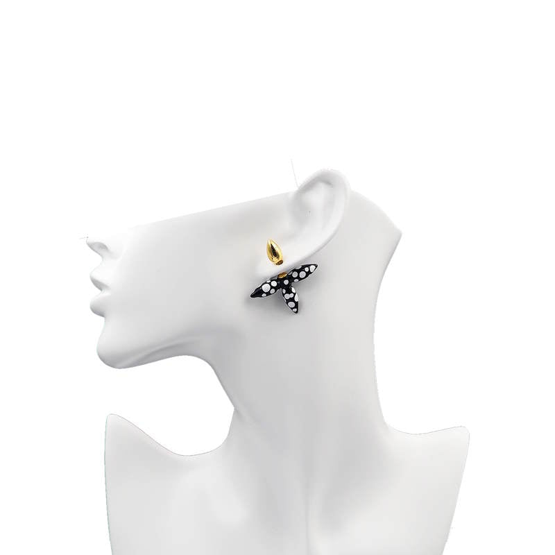 LU  Earrings 2 Color 's