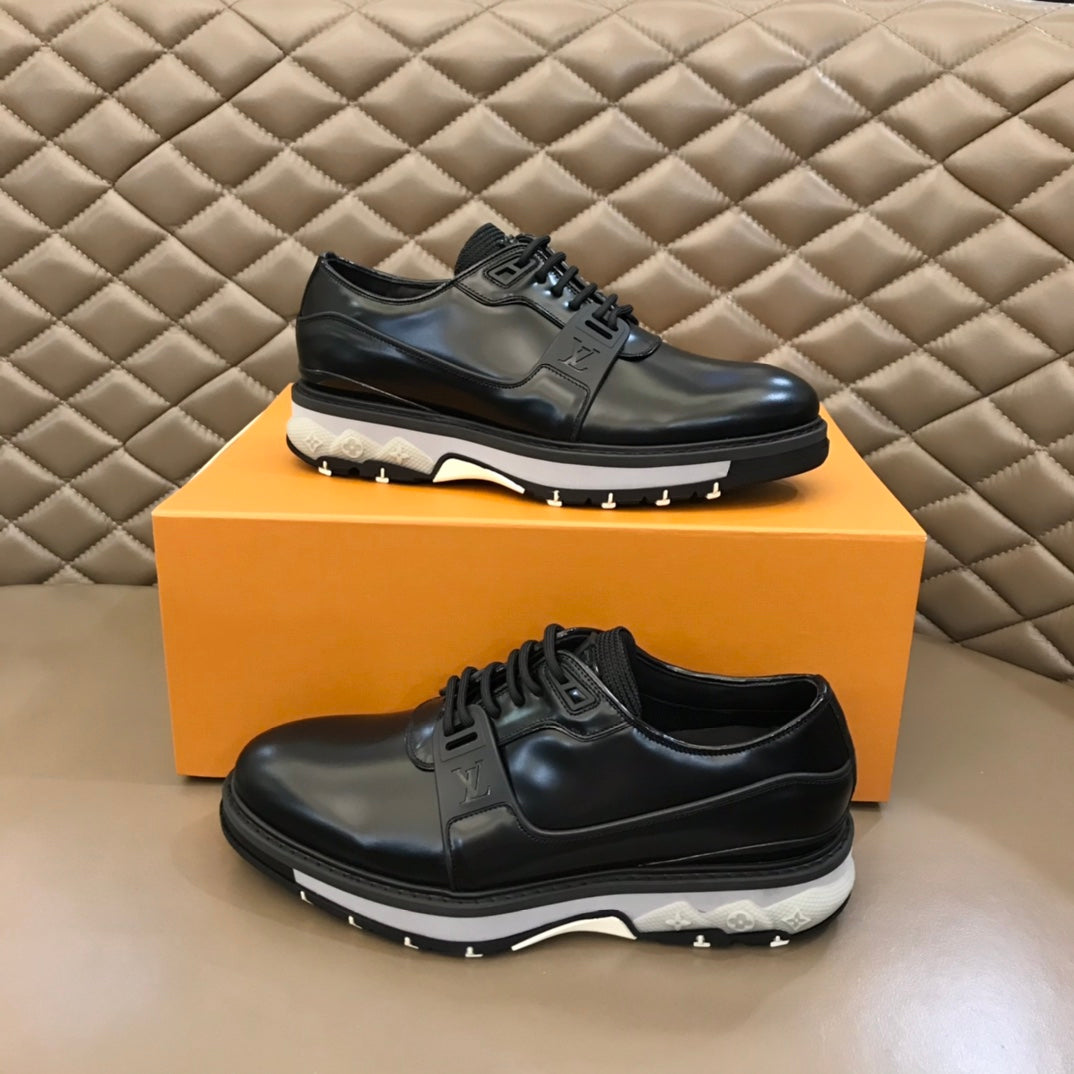 LU  Shoes Mans