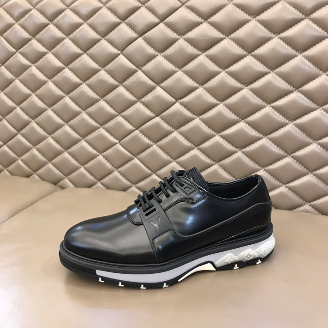 LU  Shoes Mans