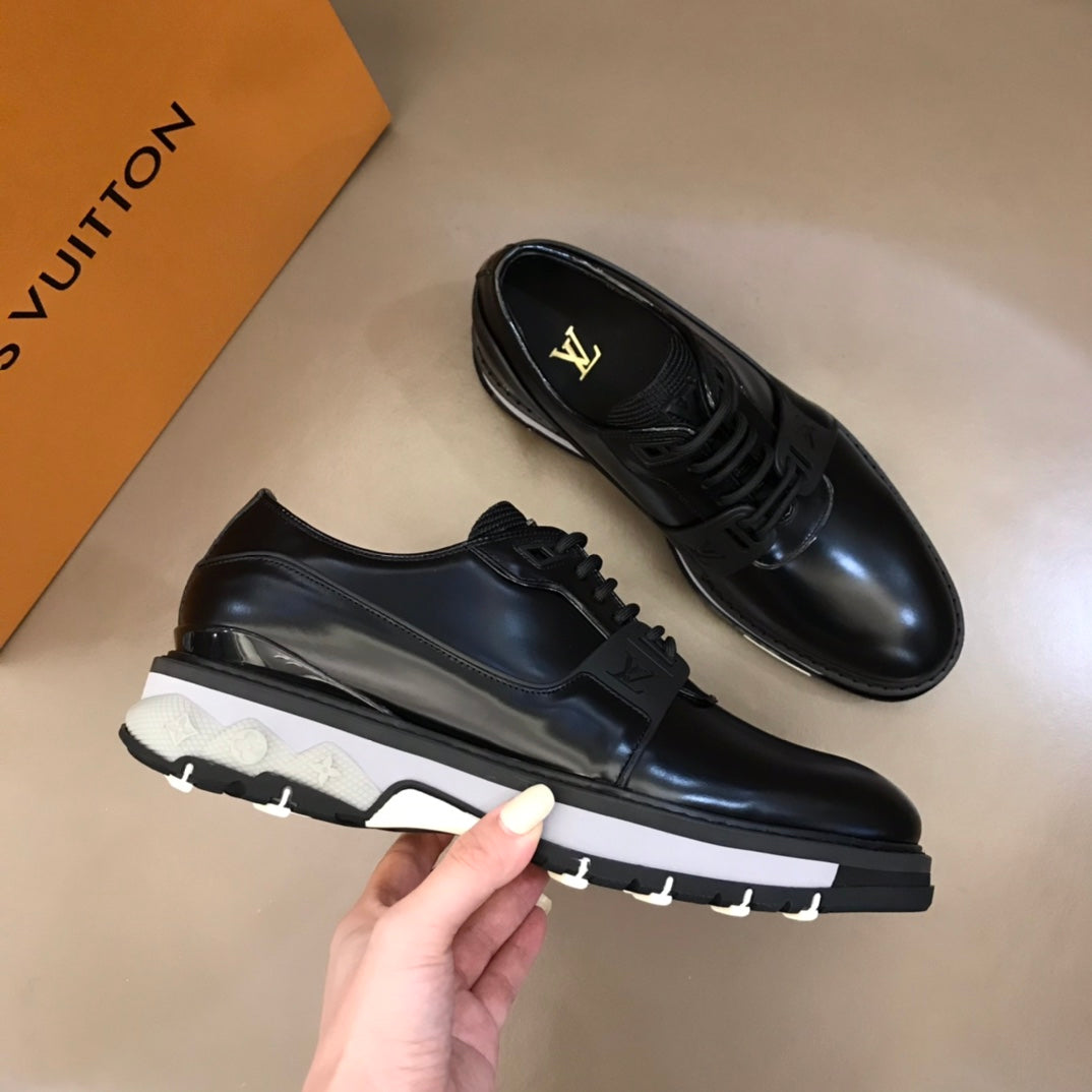 LU  Shoes Mans