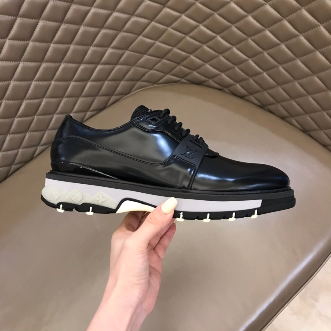 LU  Shoes Mans