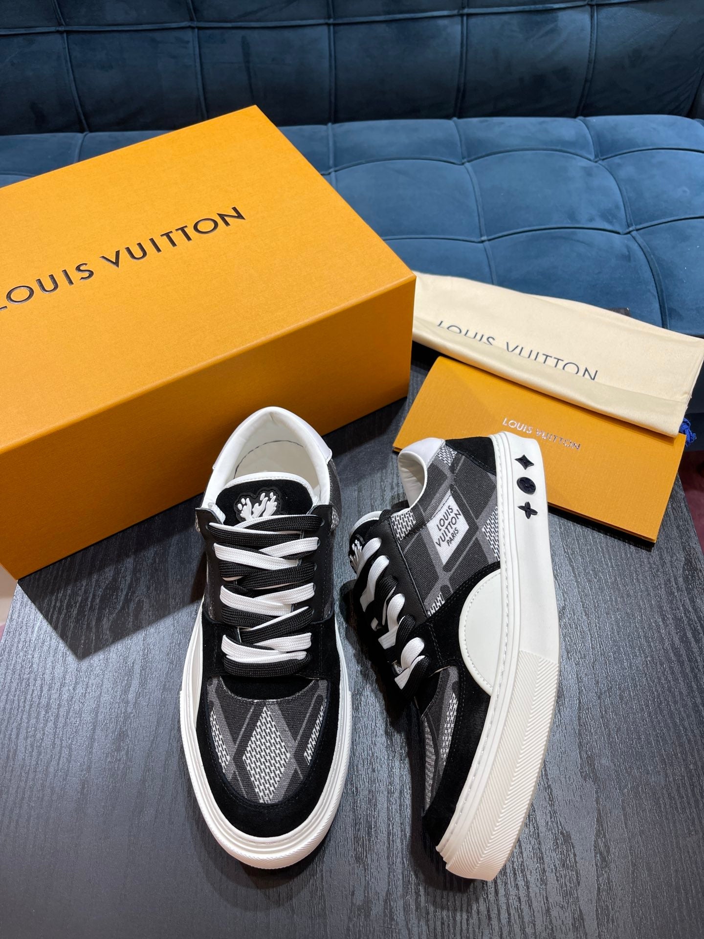 LU  Sneakers Runner 3 Color 's