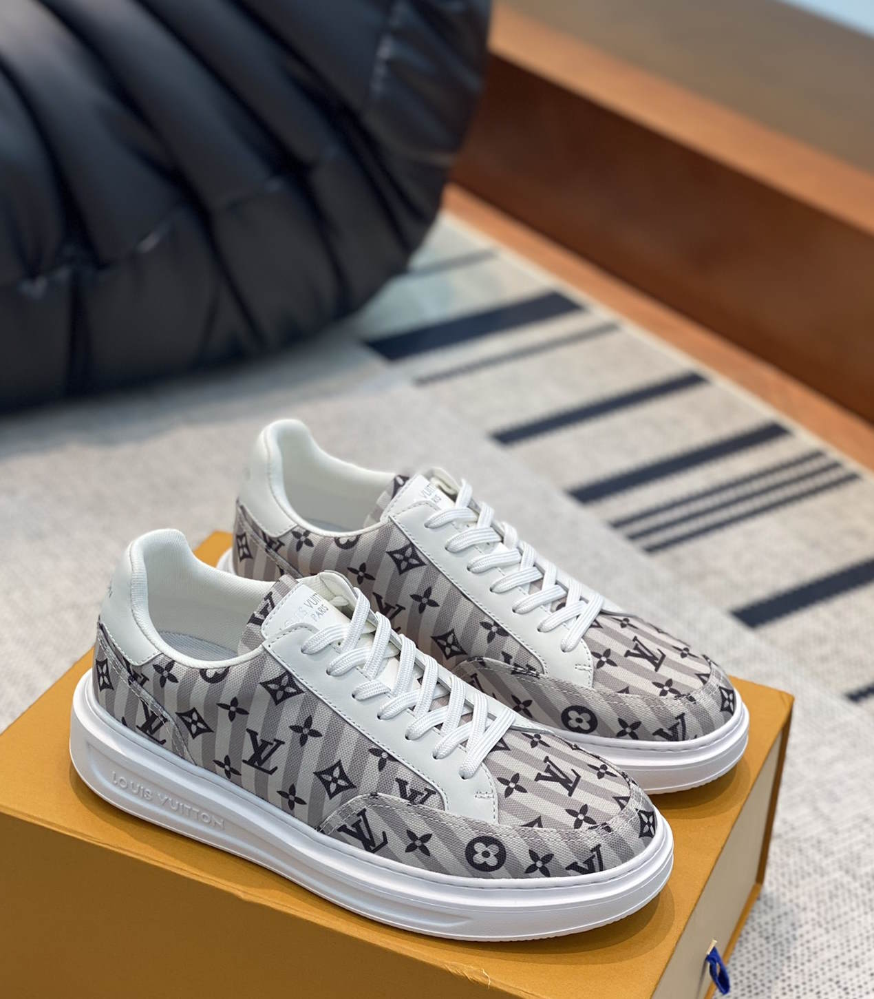 LU Sneakers Runner 2 Color 's