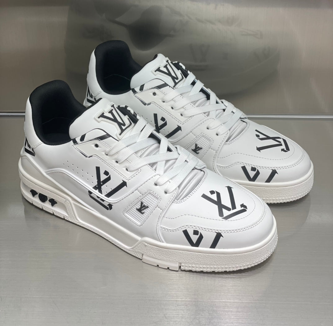 LU Sneakers Runner 3 Color 's