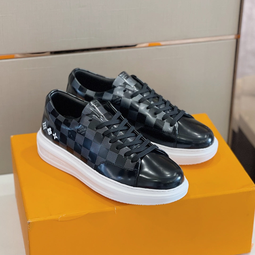 LU Trainers Sneakers Low
