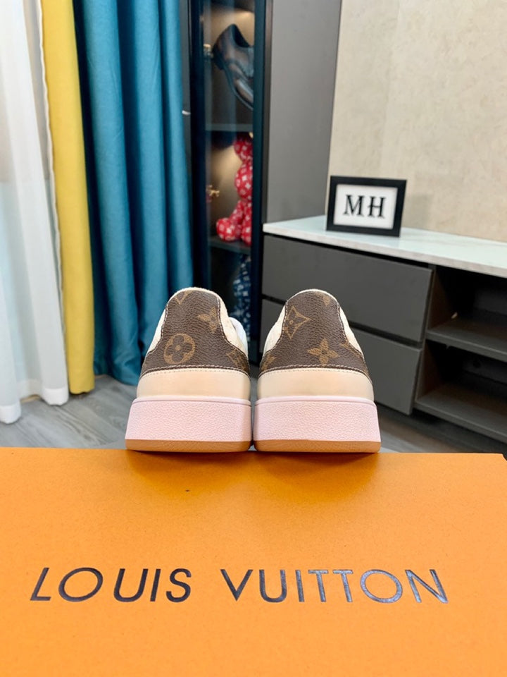 LU   Sneakers  2 Color 's