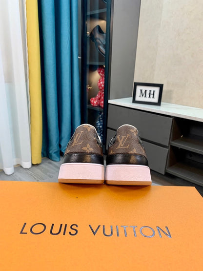 LU   Sneakers  2 Color 's