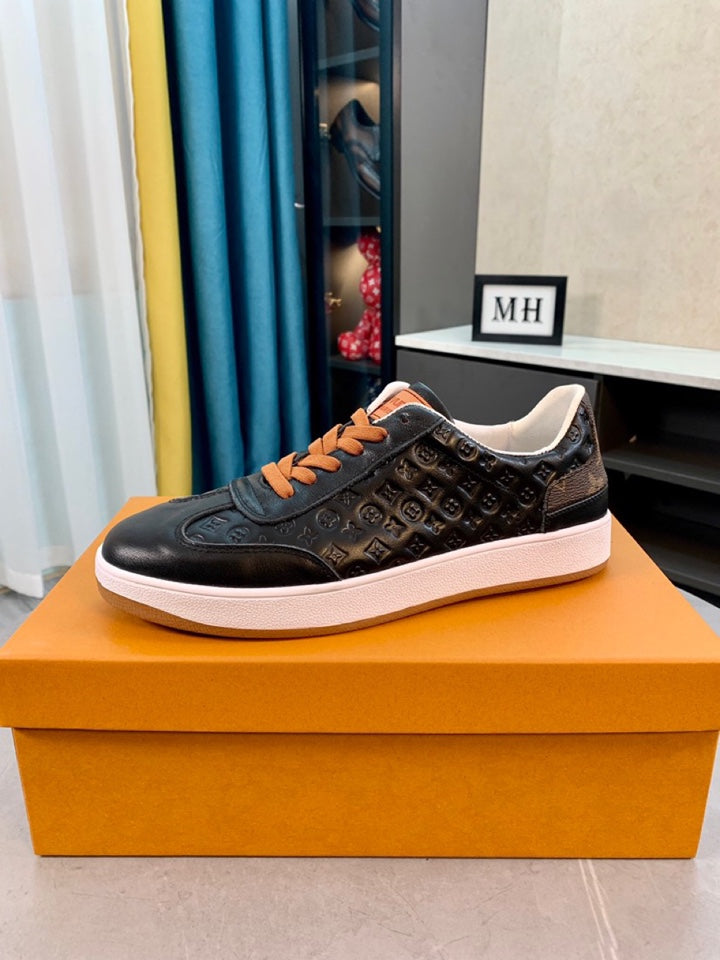 LU   Sneakers  2 Color 's