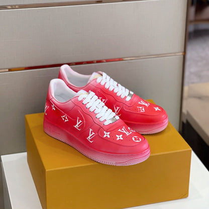 LU Sneakers