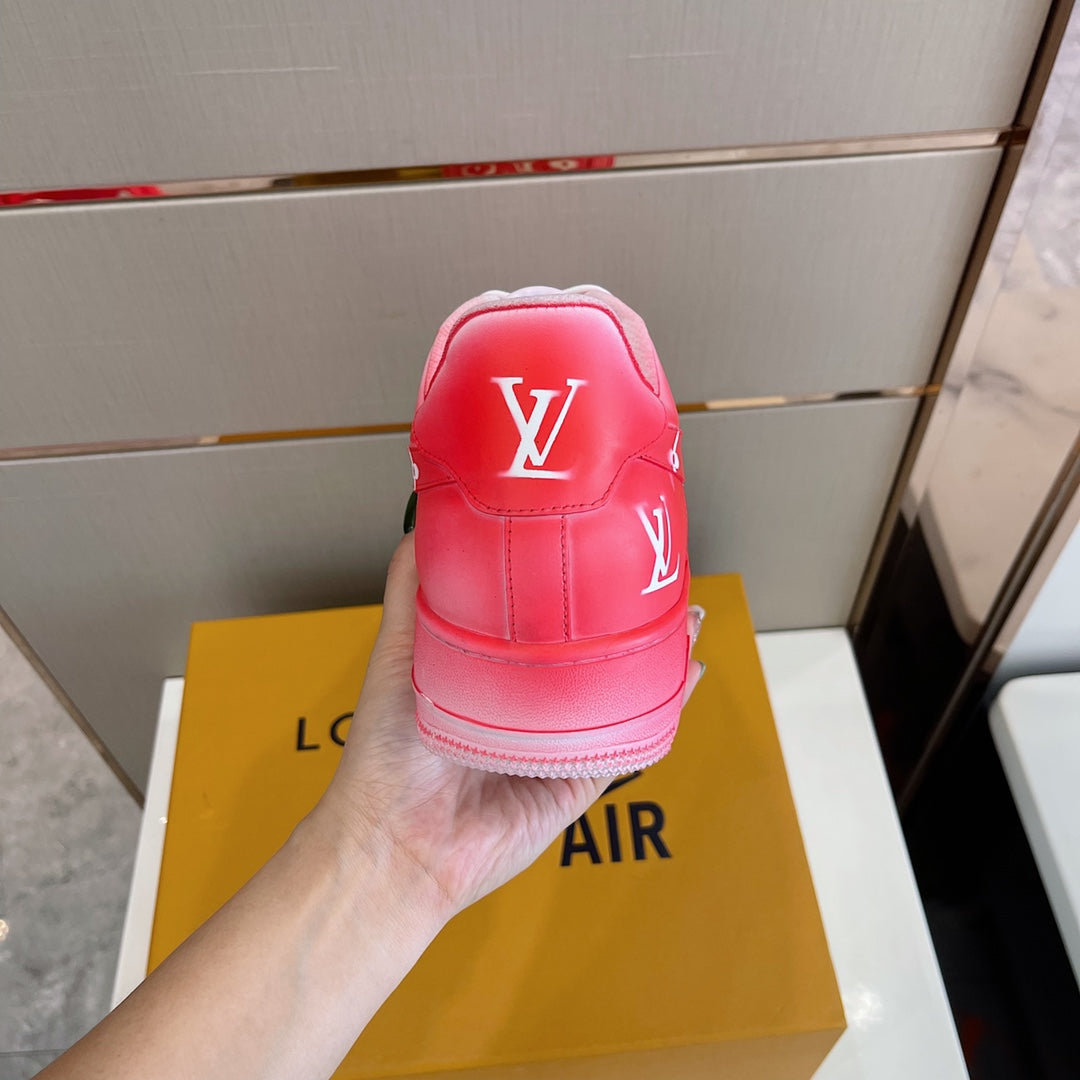 LU Sneakers