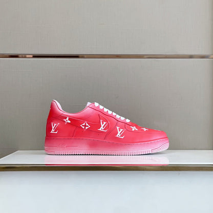 LU Sneakers