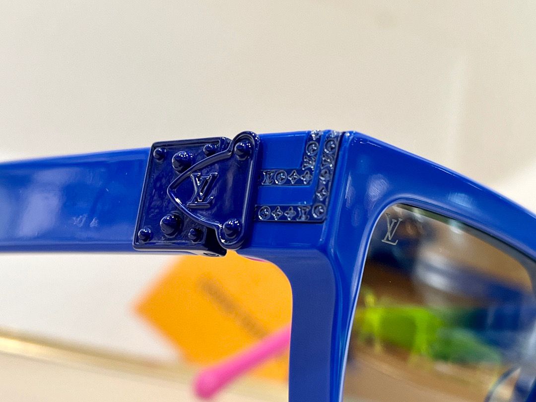 LU Sunglasses